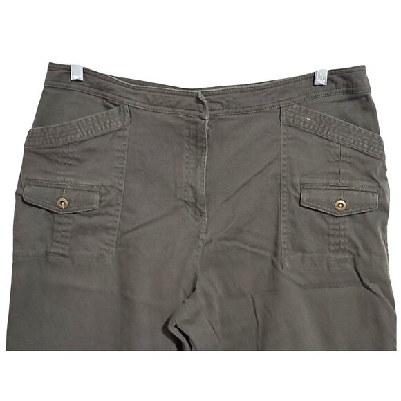 Northcrest Classic Womens Khaki Green Capri Pants Size 16 Cotton Blend - Picture 1 of 9